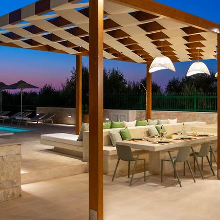Estella Villa With Pool, Children Area, Bbq & Magnificent Views! Astérion 外观 照片