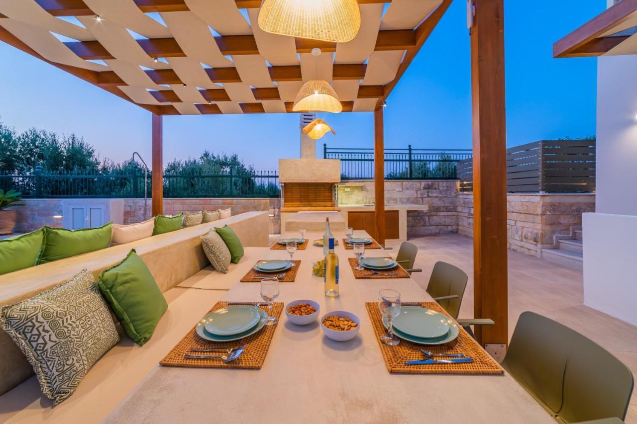 Estella Villa With Pool, Children Area, Bbq & Magnificent Views! Astérion 外观 照片