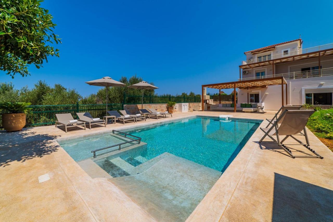 Estella Villa With Pool, Children Area, Bbq & Magnificent Views! Astérion 外观 照片
