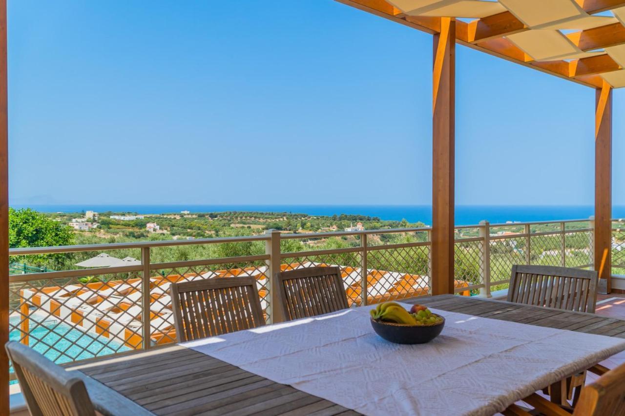 Estella Villa With Pool, Children Area, Bbq & Magnificent Views! Astérion 外观 照片